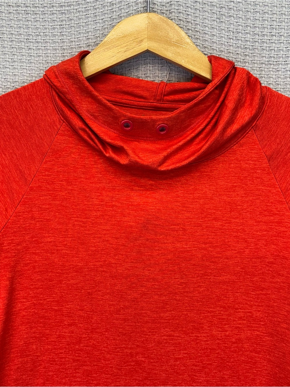 Athleta Women Size Small Hoodie Orange Pullover Sweatshirt Uptempo Top Stretch - Picture 2 of 10